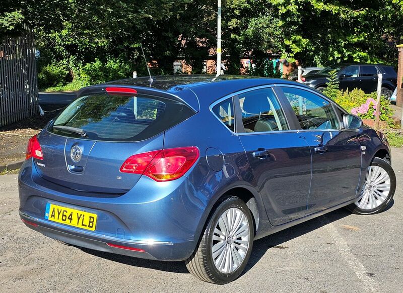 VAUXHALL ASTRA