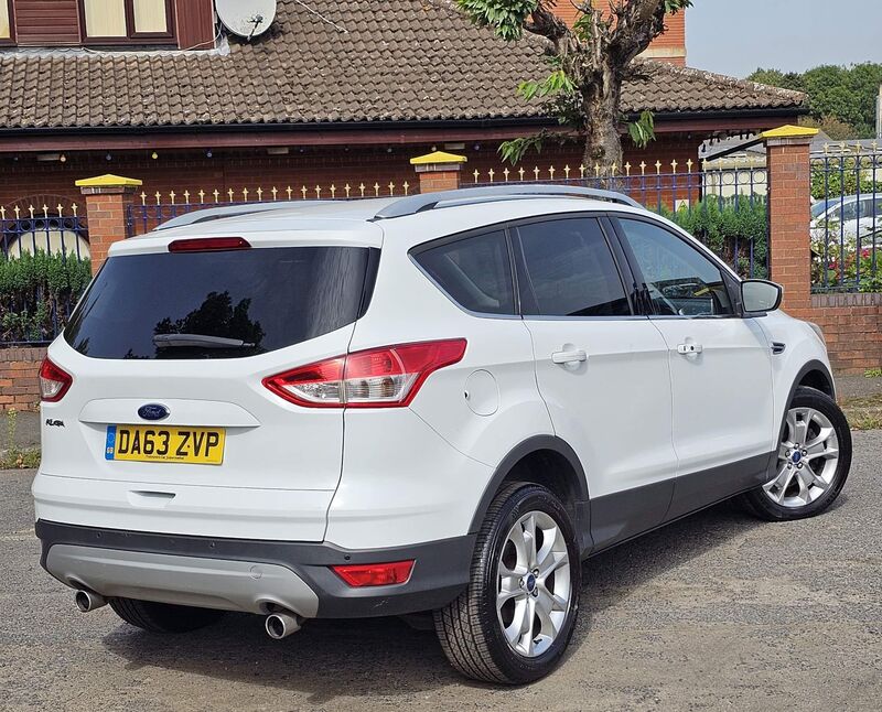 FORD KUGA