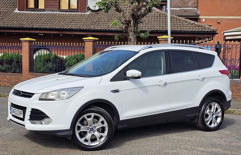 FORD KUGA