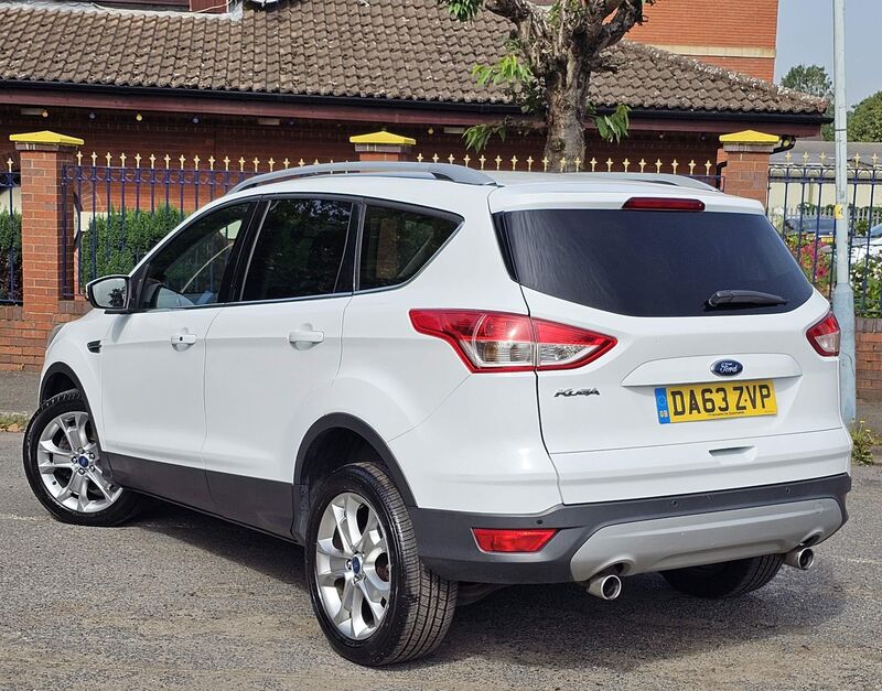 FORD KUGA